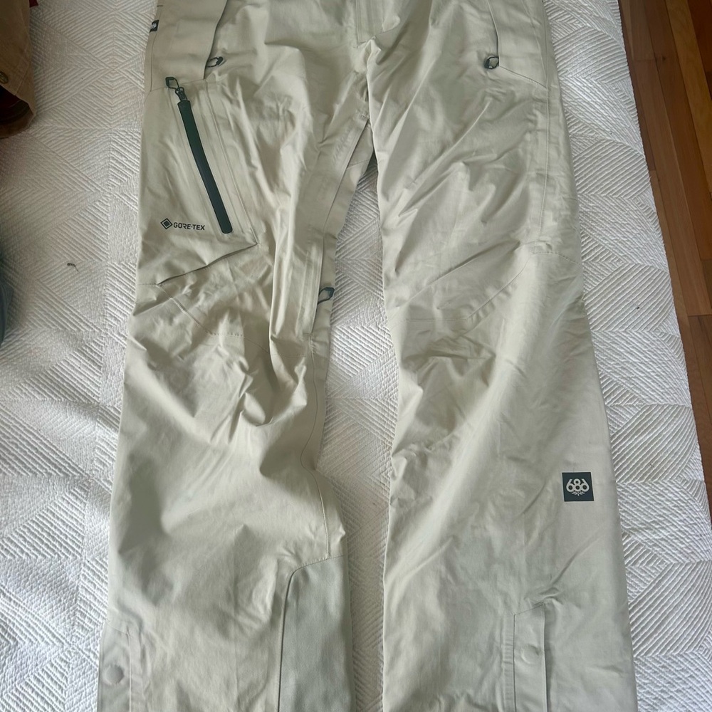 686 Men's Tan Pants